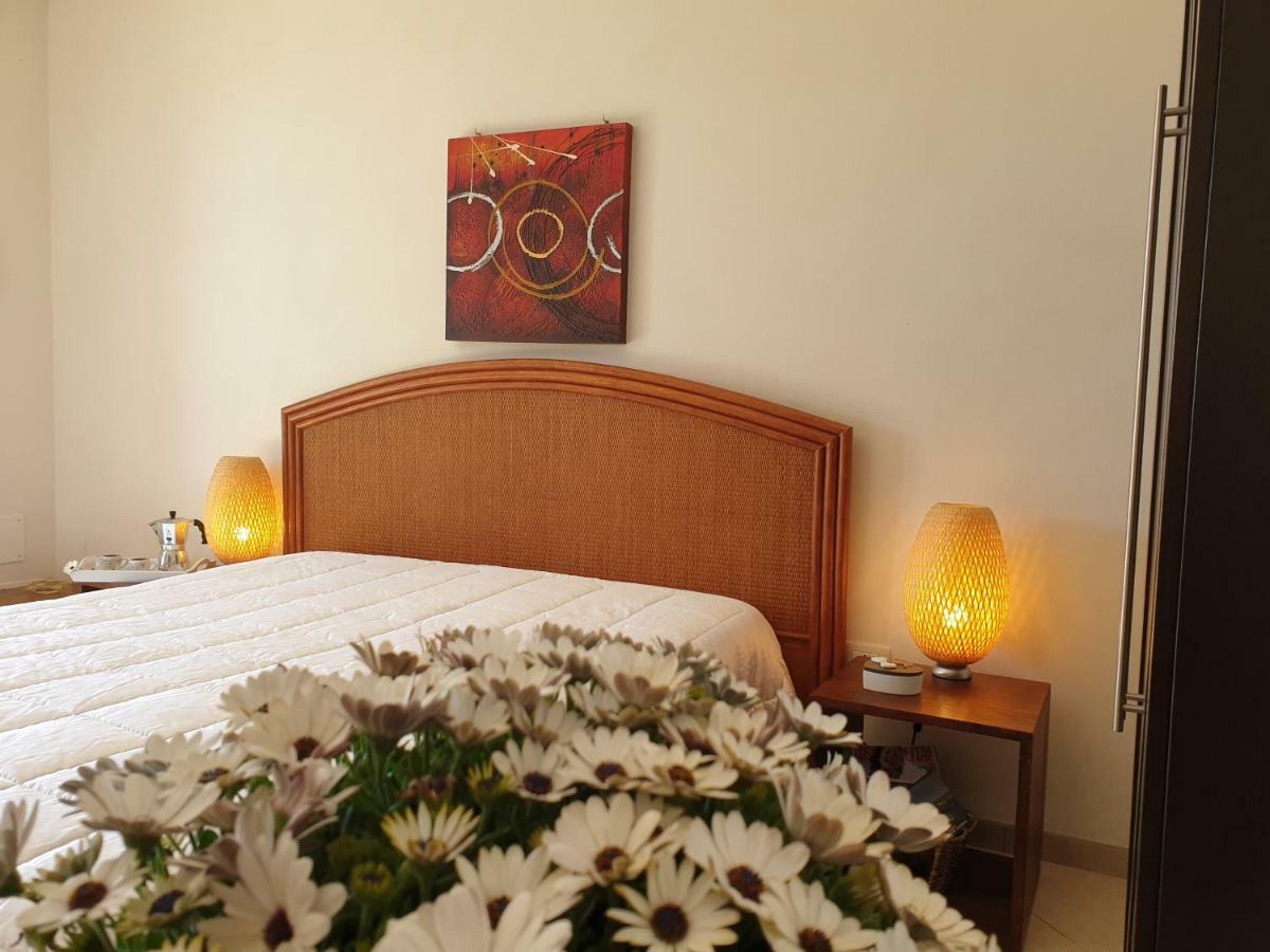 Trenasse Guest House มาร์ซาลา ภายนอก รูปภาพ